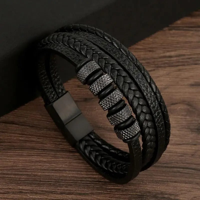 WW | Robust Genuine Leather Bracelet with Buckle