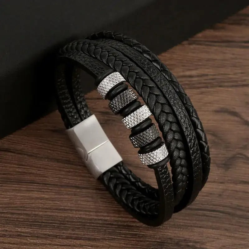 WW | Robust Genuine Leather Bracelet with Buckle