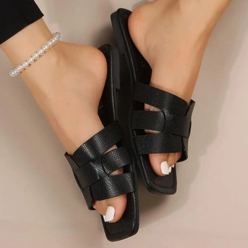 DESIGN SANDALS