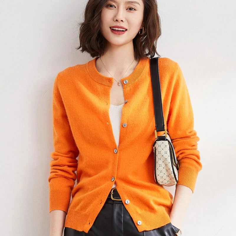 WW | O-Neck Knitted Sweater