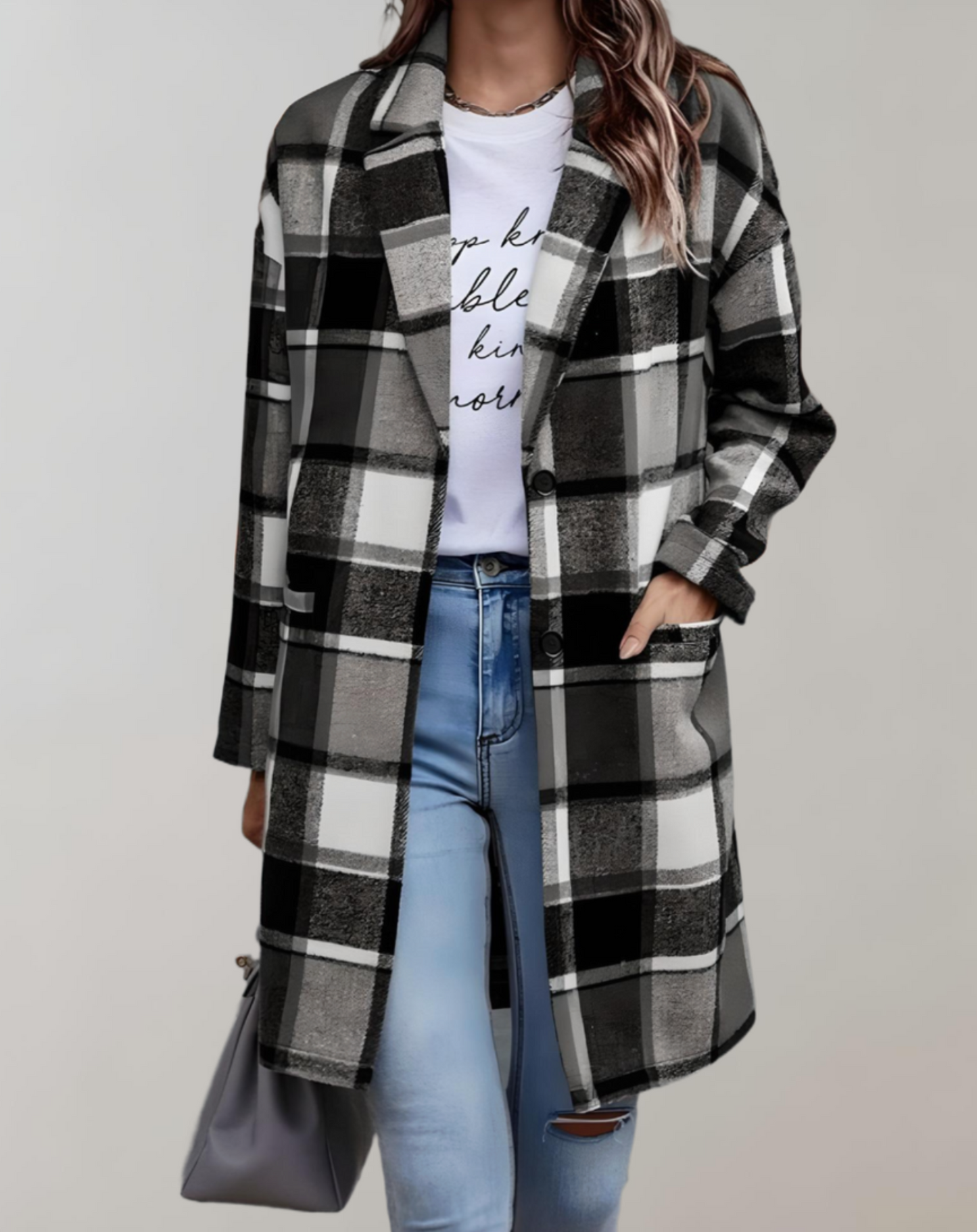 WW | Oversized and long checked jacket