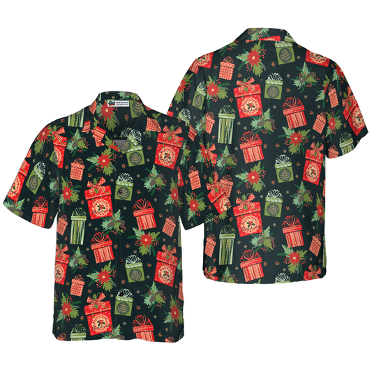 WW | Hyperfavor Christmas Hawaiian Shirts, Christmas Gift Pattern Shirt Short Sleeve, Christmas Shirt Ideas Gift for Men and Women