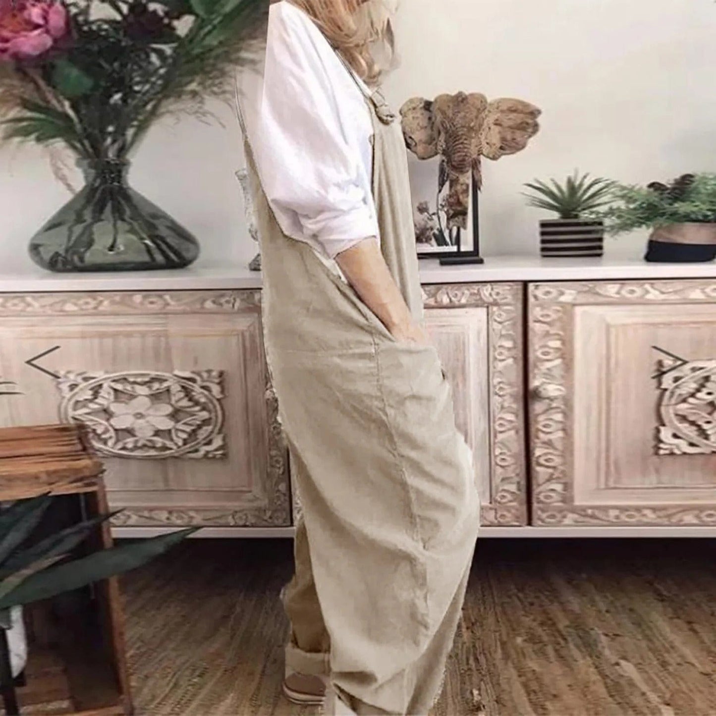 Overall in loosely knit polyester and elastane