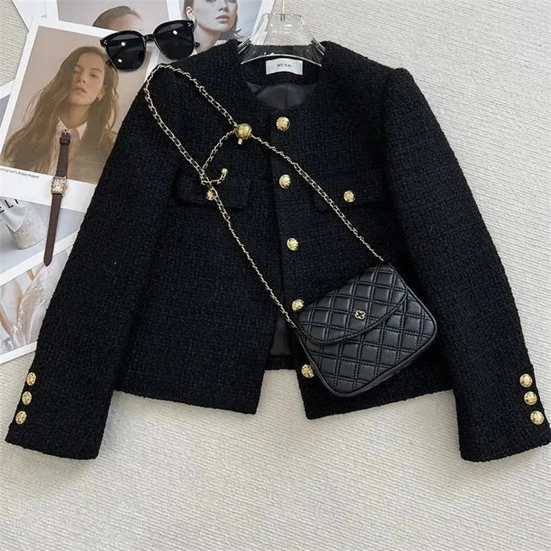 WW | Cropped Blazer with Buttons Round Neck