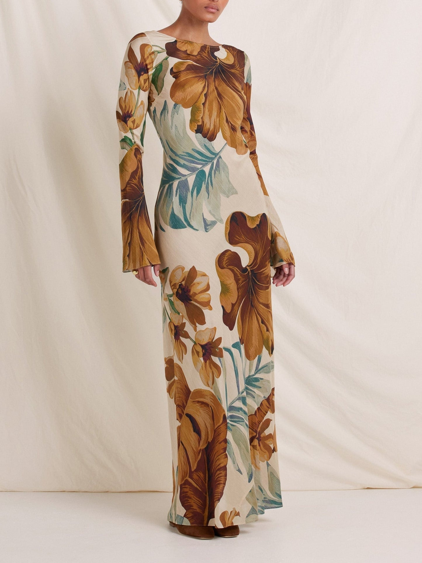 Maxi dress with hand-drawn botanical motifs