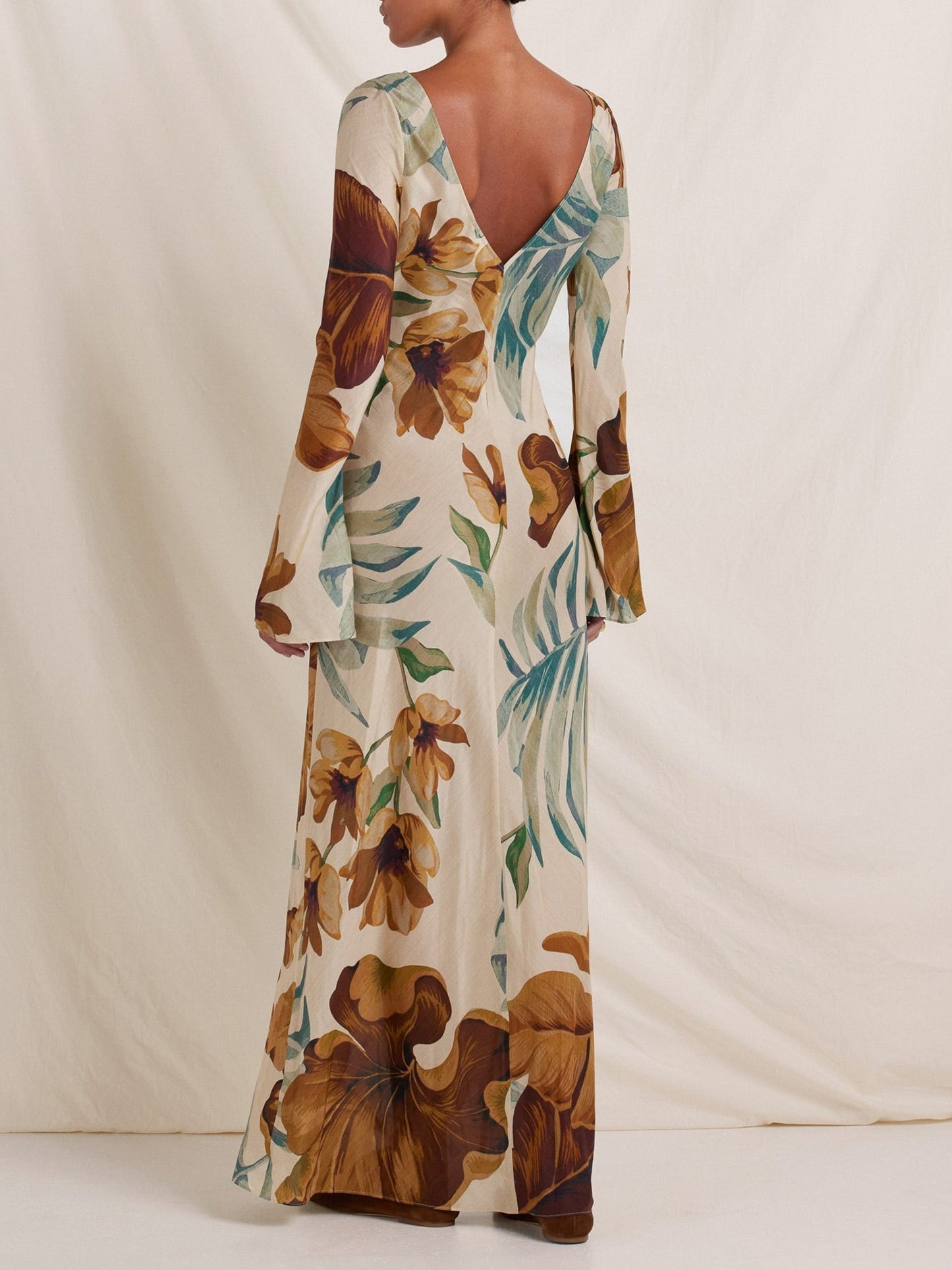 Maxi dress with hand-drawn botanical motifs