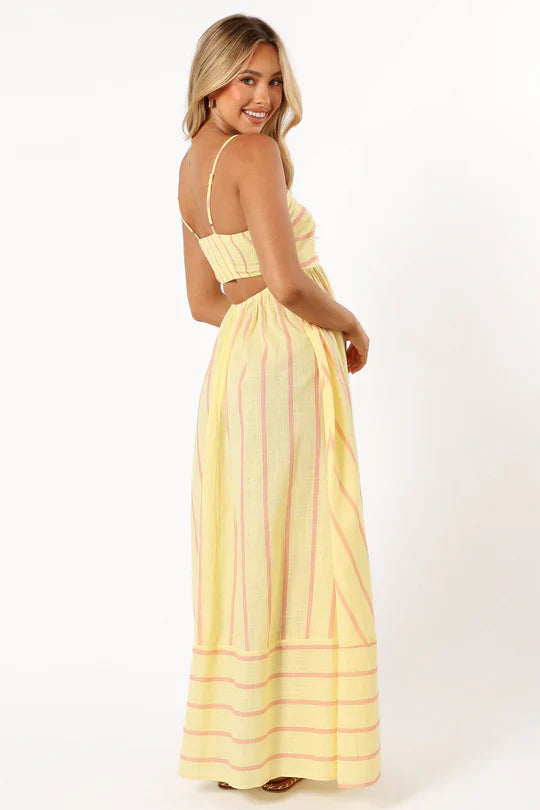 Lumi™ | Airy Floral Maxi Dress