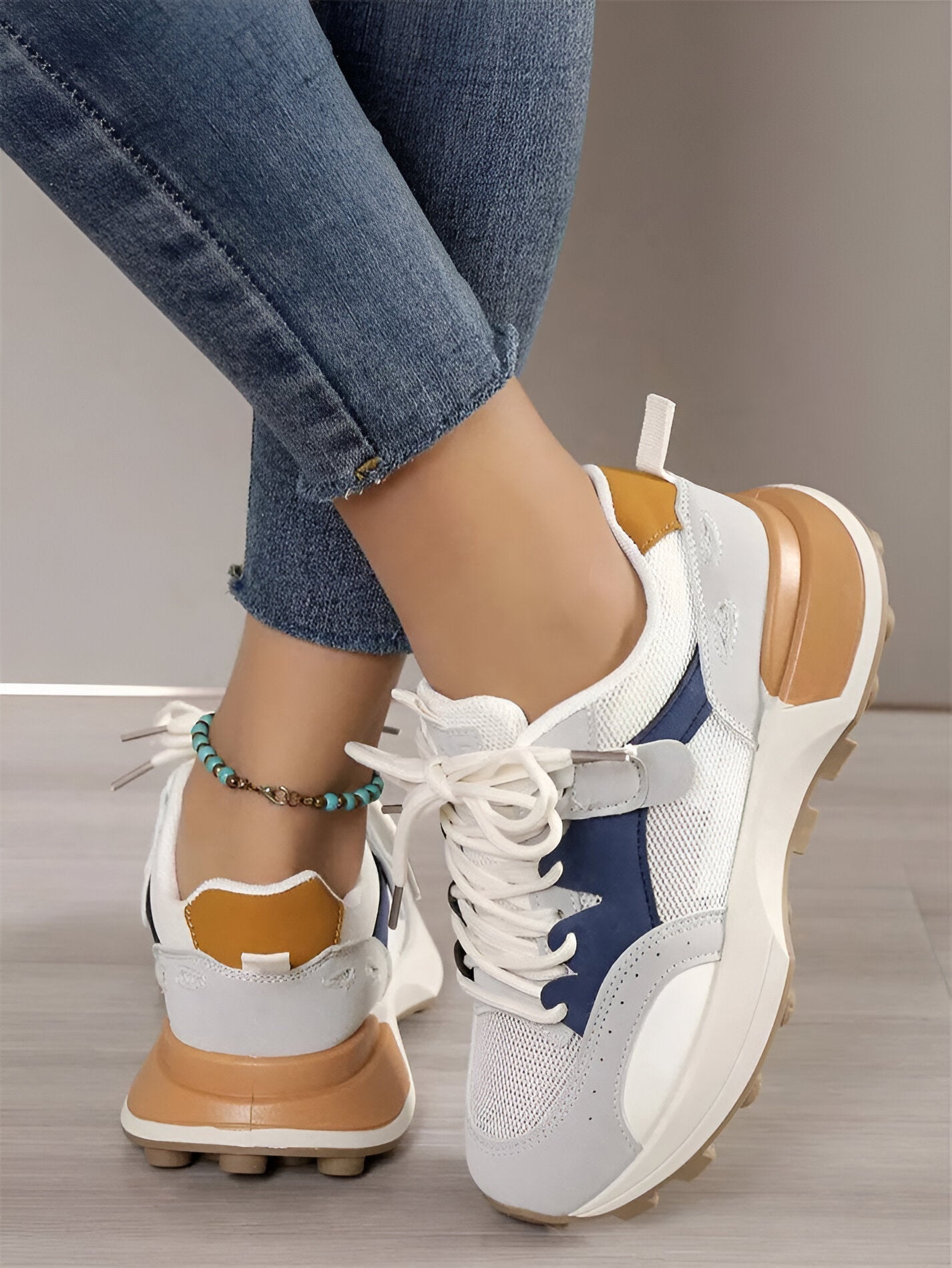 WW | Französische Orthopädische Sneaker