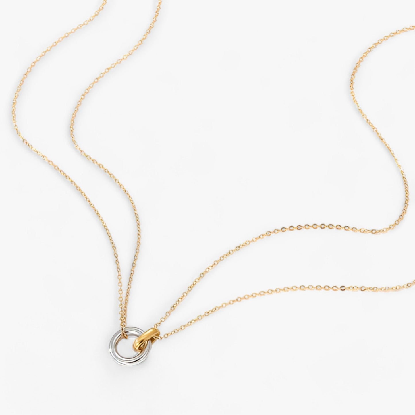 Circle Pendant Necklace - Elevate Your Style with Elegance