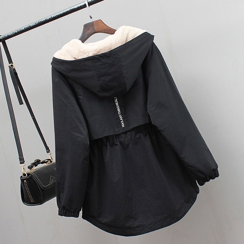 WW | Fashionable Windbreaker