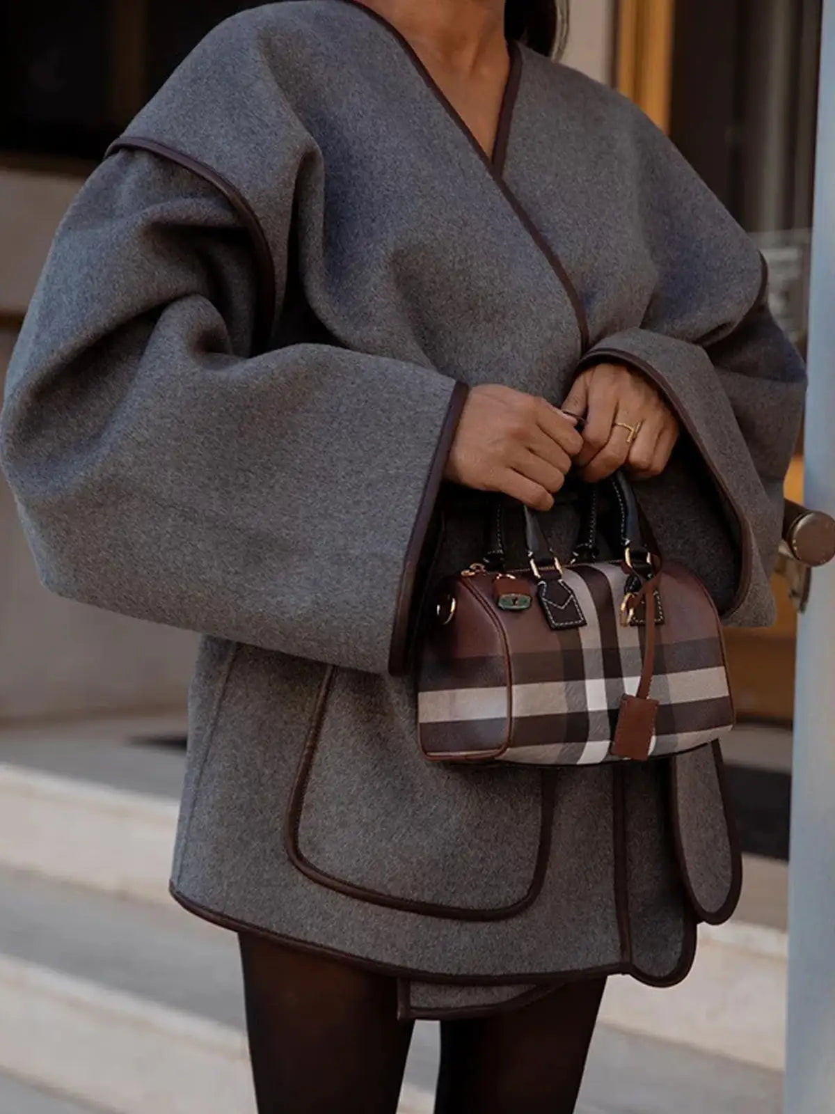 WW | Fitted Wool Coat with Belt