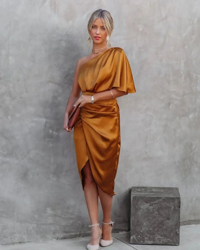 WW | Casiane Robe