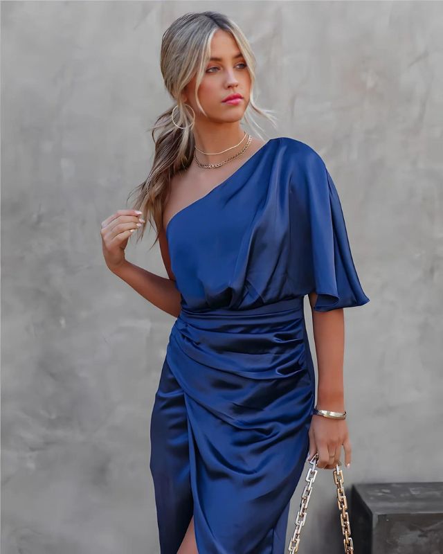 WW | Casiane Robe