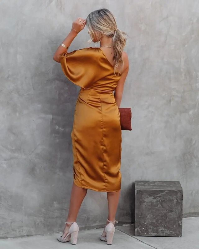 WW | Casiane Robe