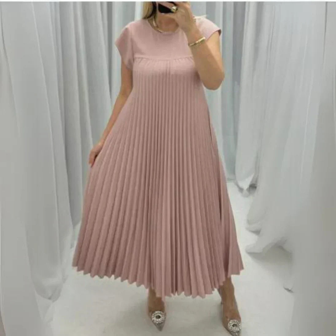 WW | Leichtes Und Frisches Plisseekleid
