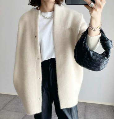 WW | Cardigan Elegant Knitted Cardigan Soft & Comfortable