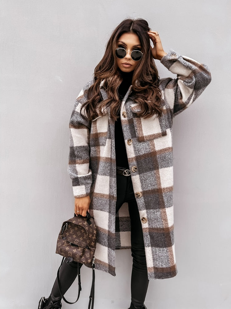 WW | Stylish Plaid Jacket - Nostalgic & Trendy