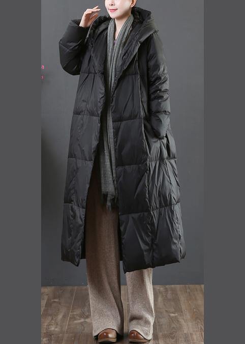WW | Locker sitzende Schneejacken Winteroberbekleidung schwarze Kapuze Taschen Gänsedaunenmantel