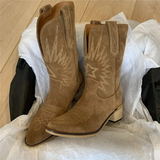 WW | Westernstiefel aus besticktem Leder