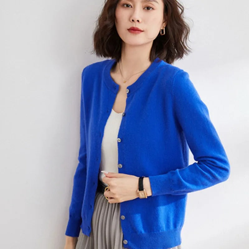 WW | O-Neck Knitted Sweater