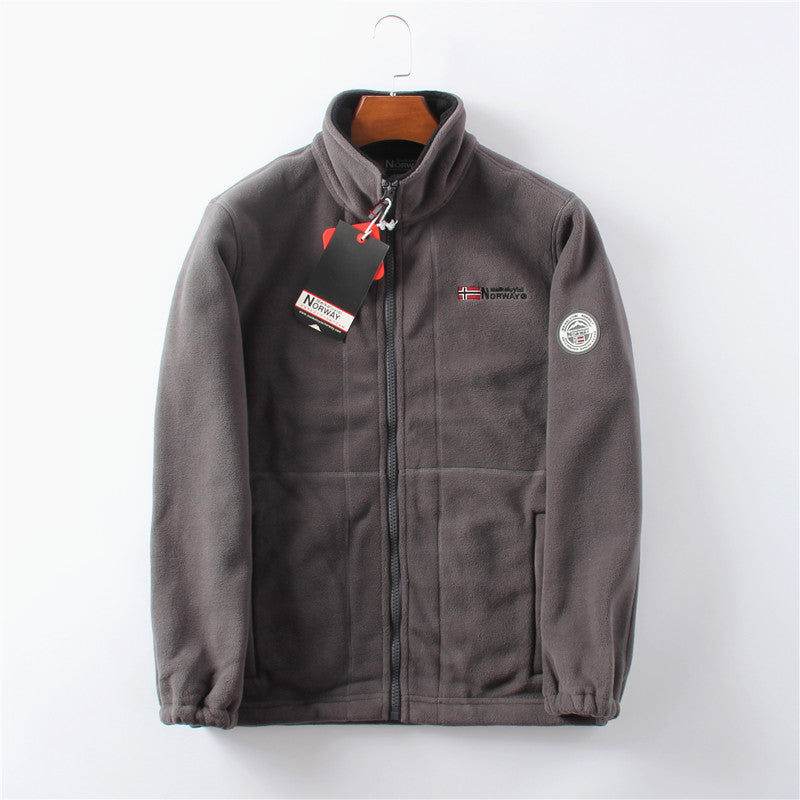 WW | Warm, Windproof, and Comfortable for Cold Weather
