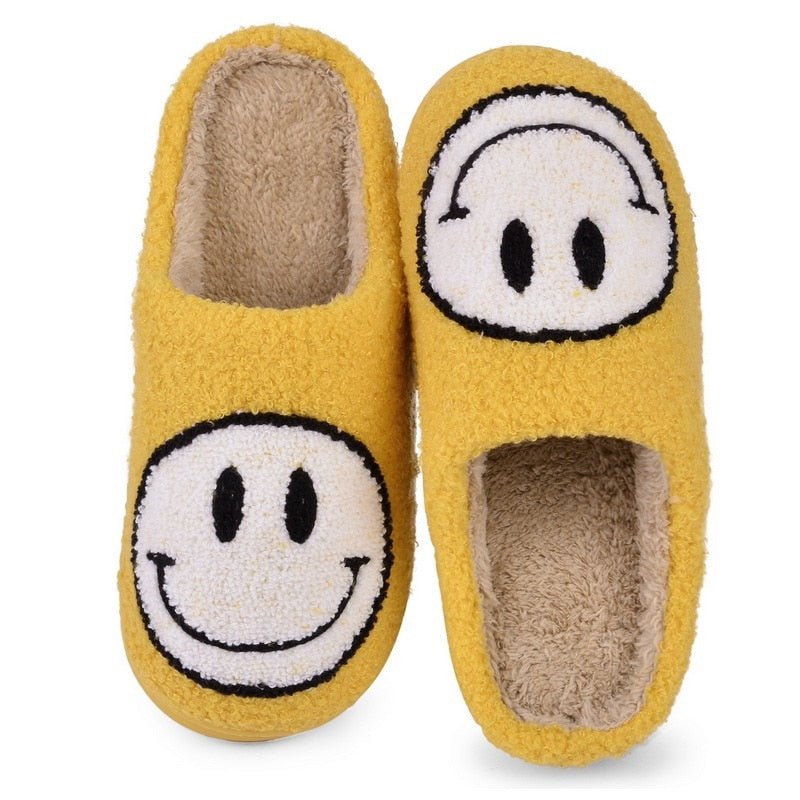 WW | Großes Smiley Muster Pelzpantoffel