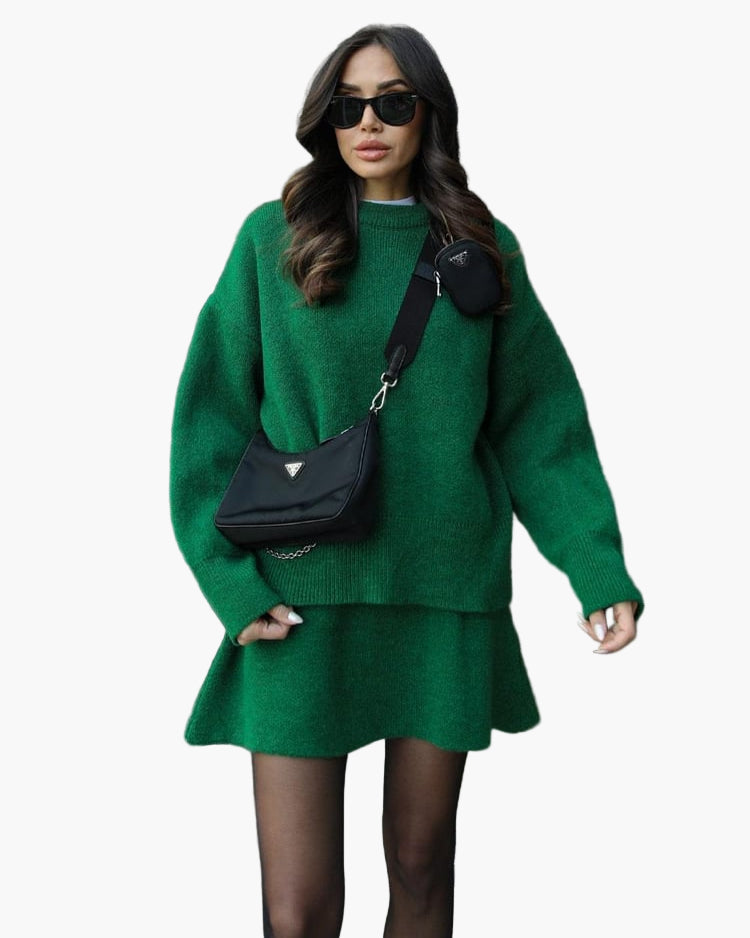WW | Knitting Set with Pullover and Miniskirt - Fashionable Autumn Winter Look, Casual & Elegant