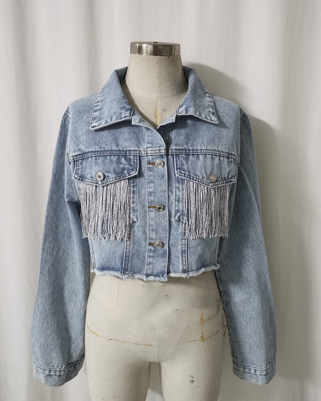 WW | Zerrissene Jeansjacke