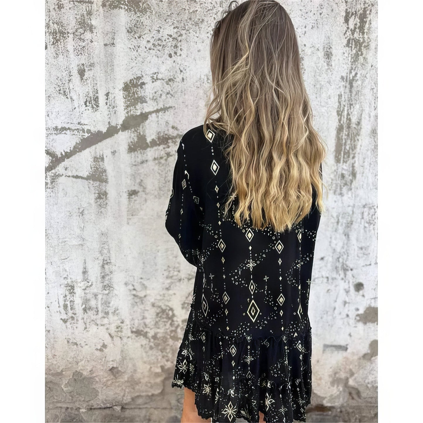 Mara - Trendy Mini Dress with Long Sleeves